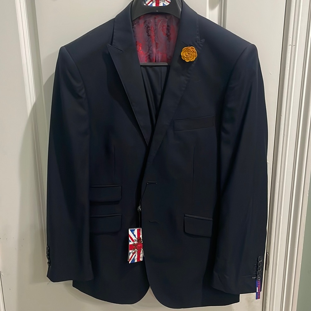Mens Slim Fit 2 Piece Navy Blue Suit made by English Laundry